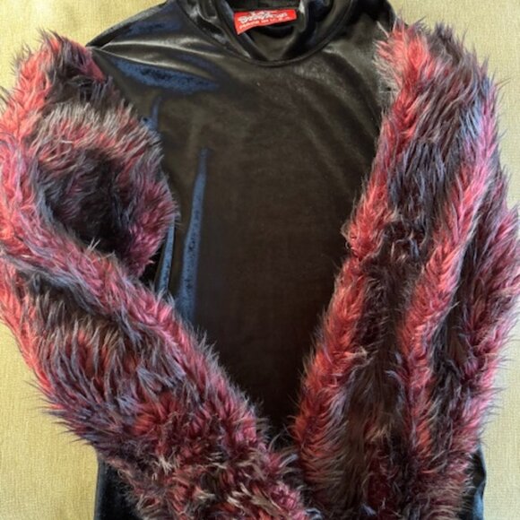 RARE Vintage 90s LIP SERVICE Velvet Top with Burgundy Faux Fur Sleeves Size L - Picture 3 of 11
